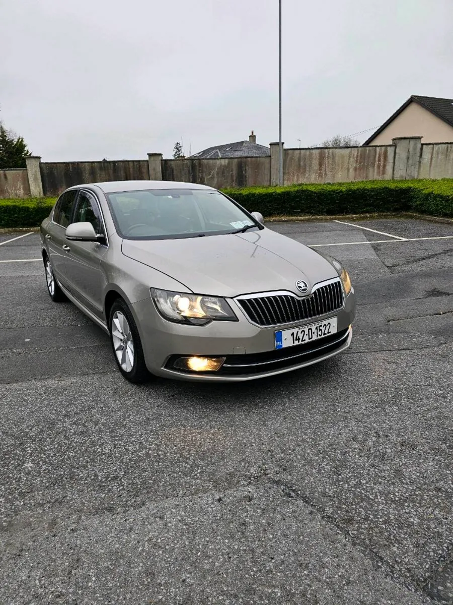 Skoda superb diesel 142€3500 0857693091 - Image 1