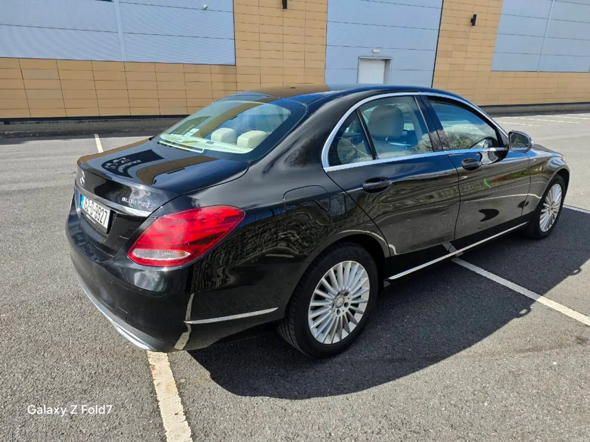 Mercedes C200 Bluetec Exclusive - Image 3