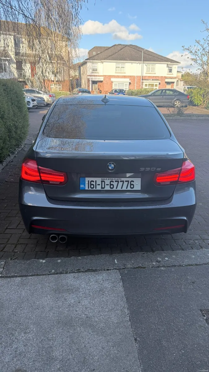 BMW 330e 2016 m sport - Image 2