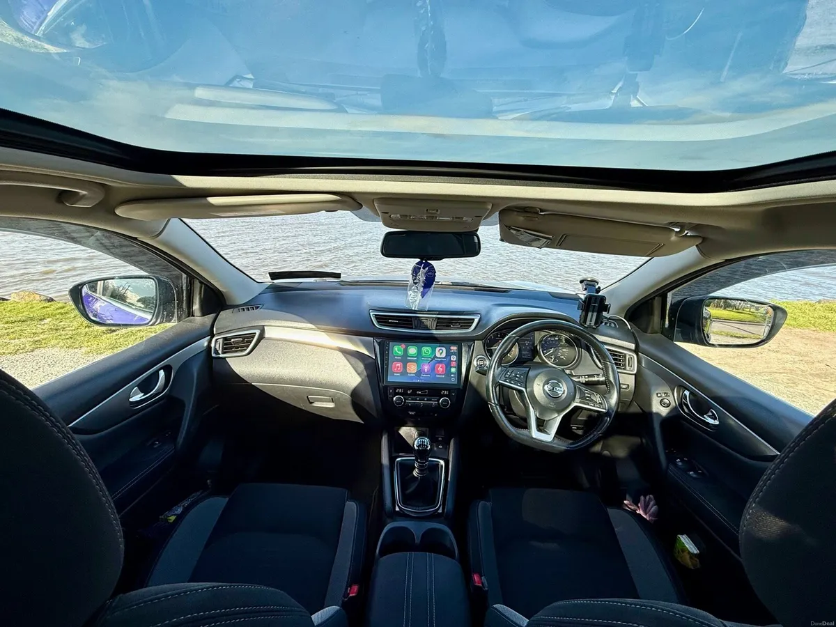 Nissan Qashqai LOW MILES / 360 Camera - Image 3