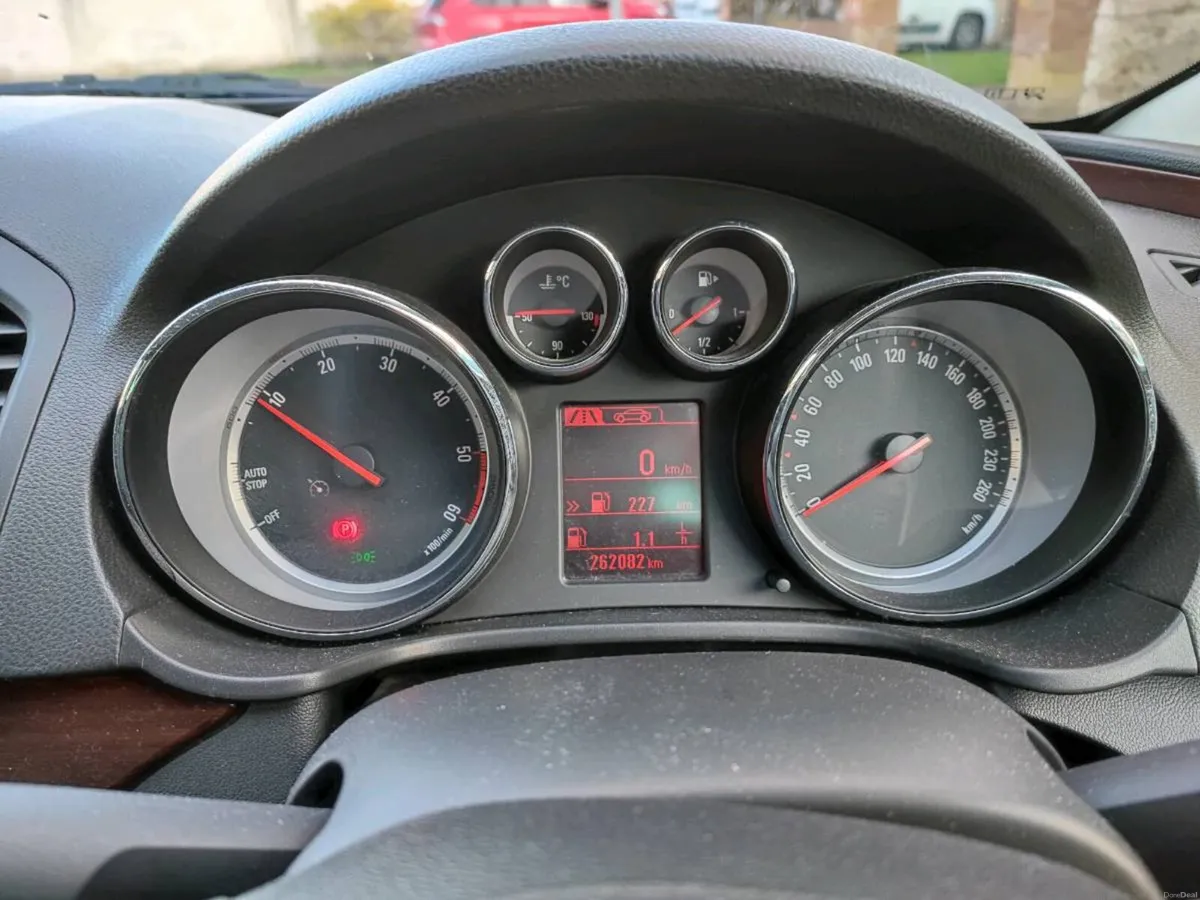 Opel Insignia - Image 3