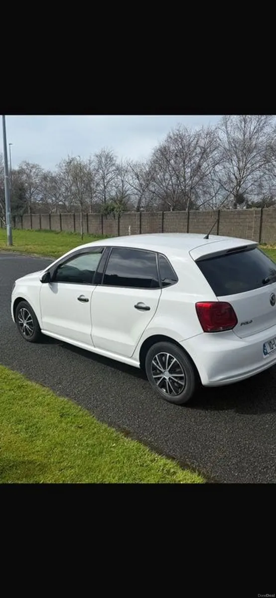 2010 Volkswagen Polo - Image 1