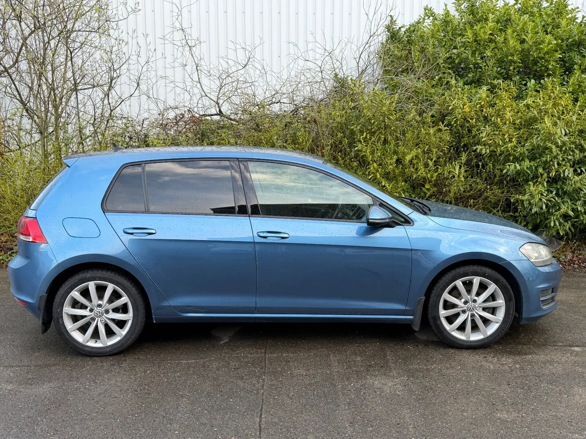 Volkswagen Golf 1.4 Auto Highline - Image 2