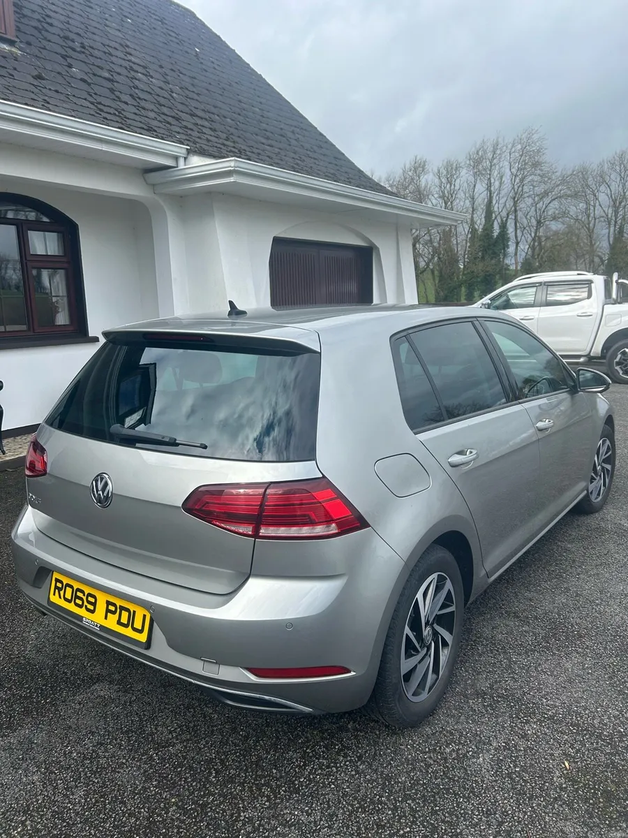 Volkswagen Golf - Image 2