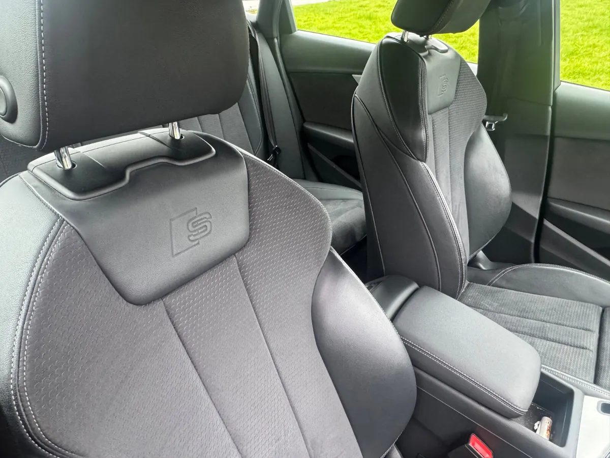 Audi A4 2022 Sline auto - Image 4