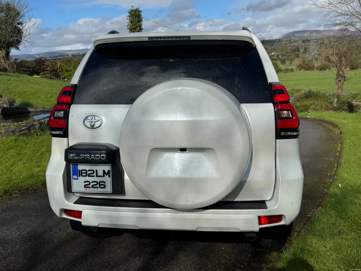 Toyota Land Cruiser 2018 prado 7 seats - Image 4