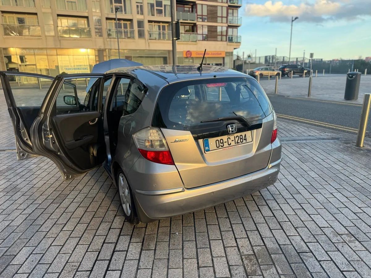Honda Jazz - Image 4