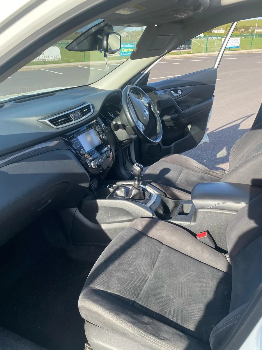 Nissan xtrail 7seater - Image 4