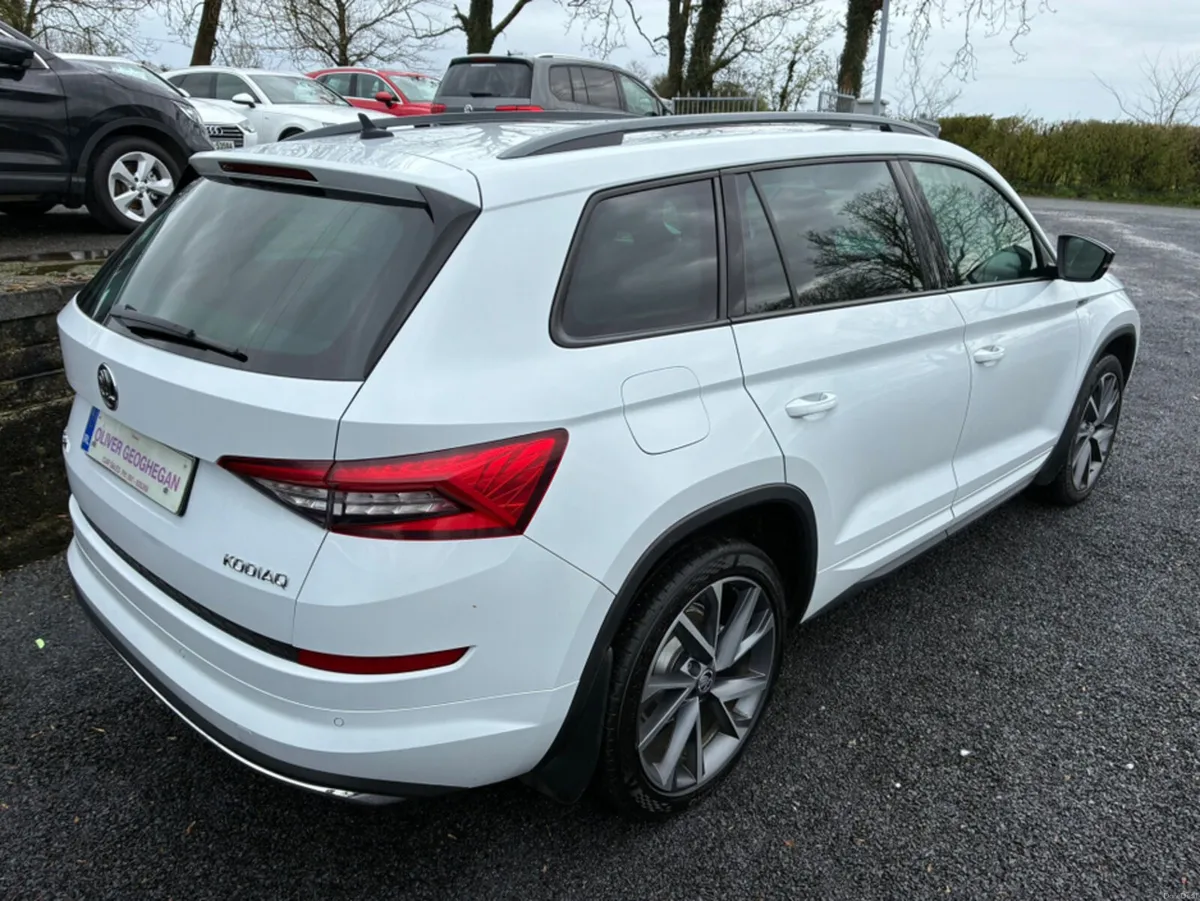 Skoda Kodiaq SPORTLINE (7 SEATER) DSG AUTO - Image 2