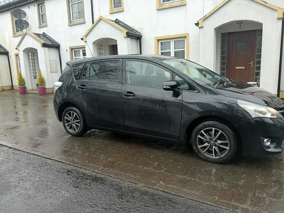 2014 Toyota Verso 7 Seater 1.6 D4D Icon NCT 08/26 - Image 4