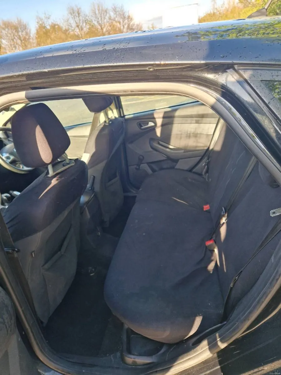 Ford focus - Image 4
