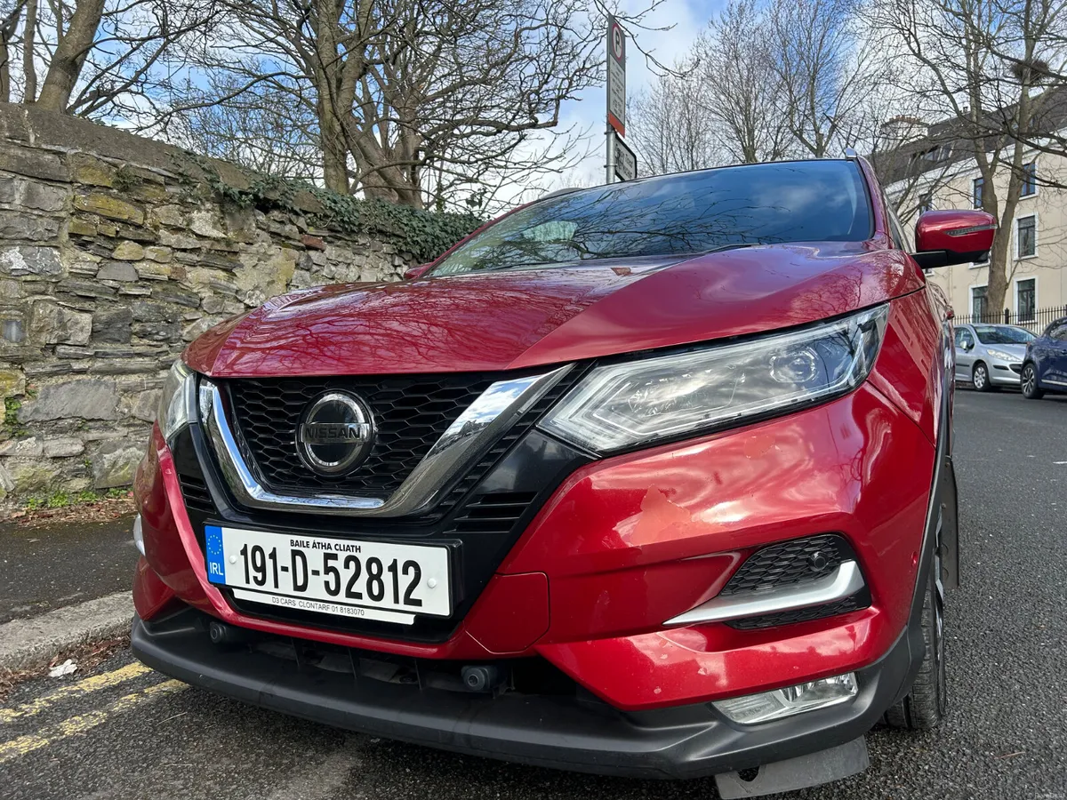 2019 NISSAN QASHQAI PREMIUM PANORAMIC ROOF - Image 1