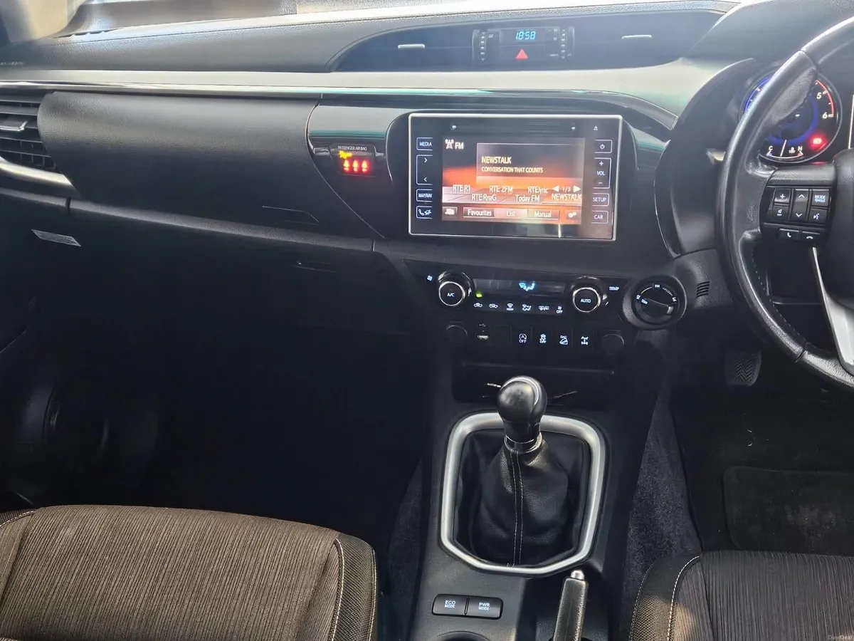 181 Toyota Hilux (New Test) - Image 4