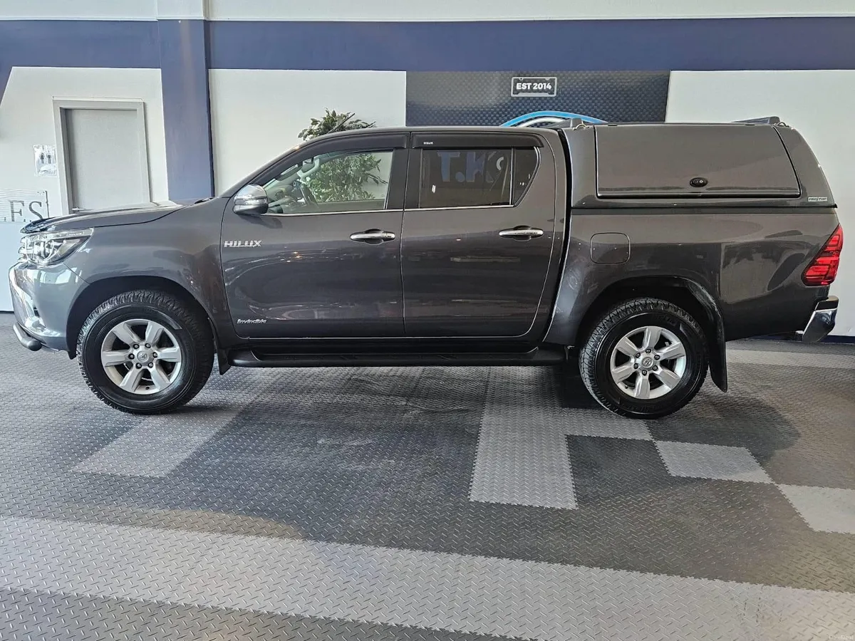 181 Toyota Hilux (New Test) - Image 1