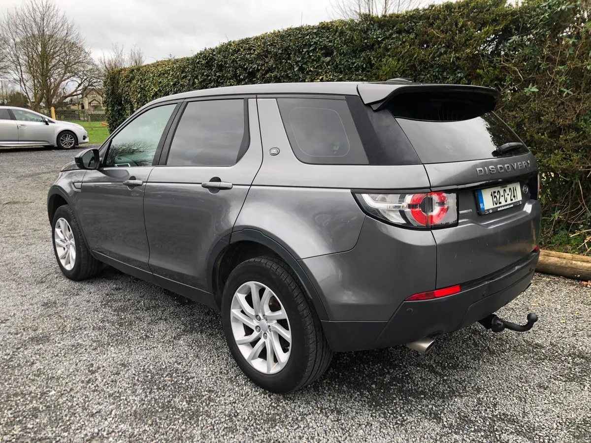 Land Rover Discovery Sport 2015 - Image 3