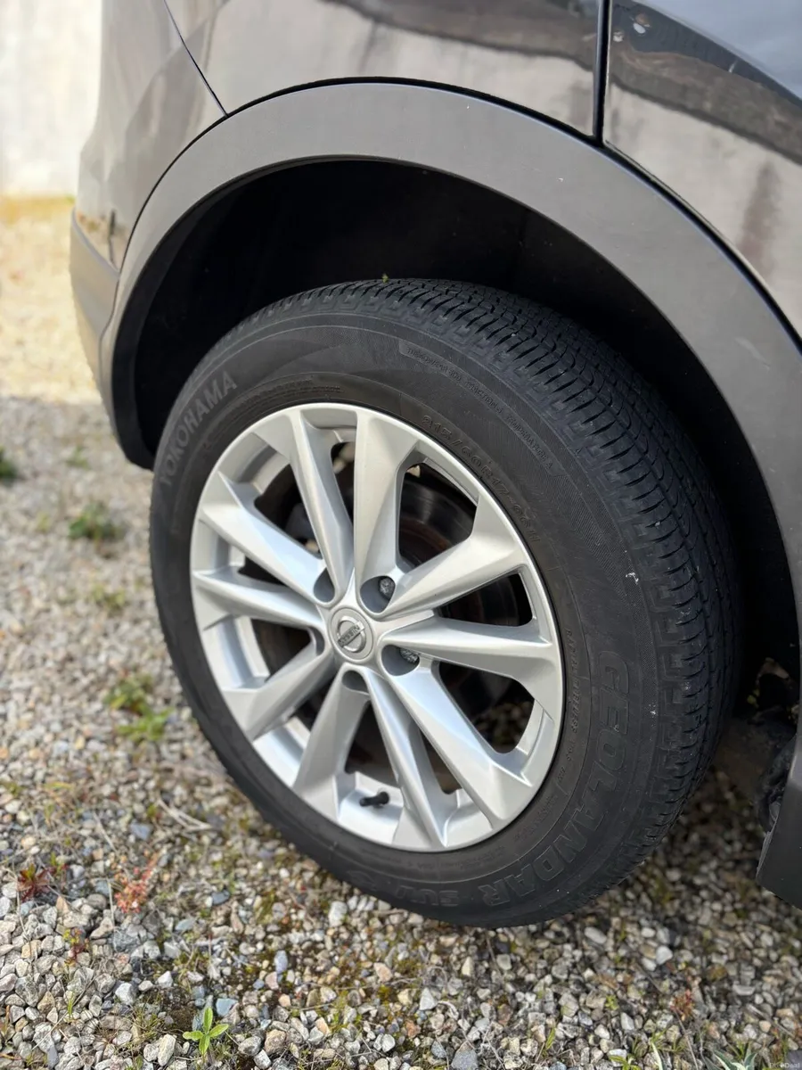 Nissan Quashqui 🔹 Fresh NCT 05/27 🔹 2 keys - Image 4