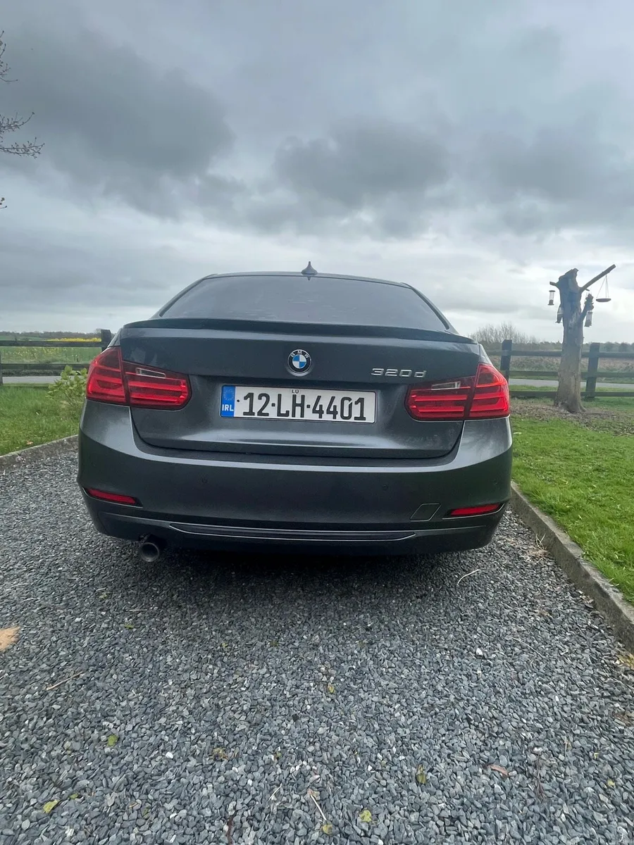 BMW 320 F30 Sport 2012 - Image 3