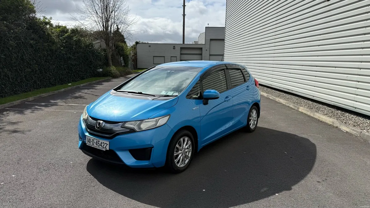 2014 Honda Fit Low Miles New Nct 20/26 Tax 12/26 - Image 2