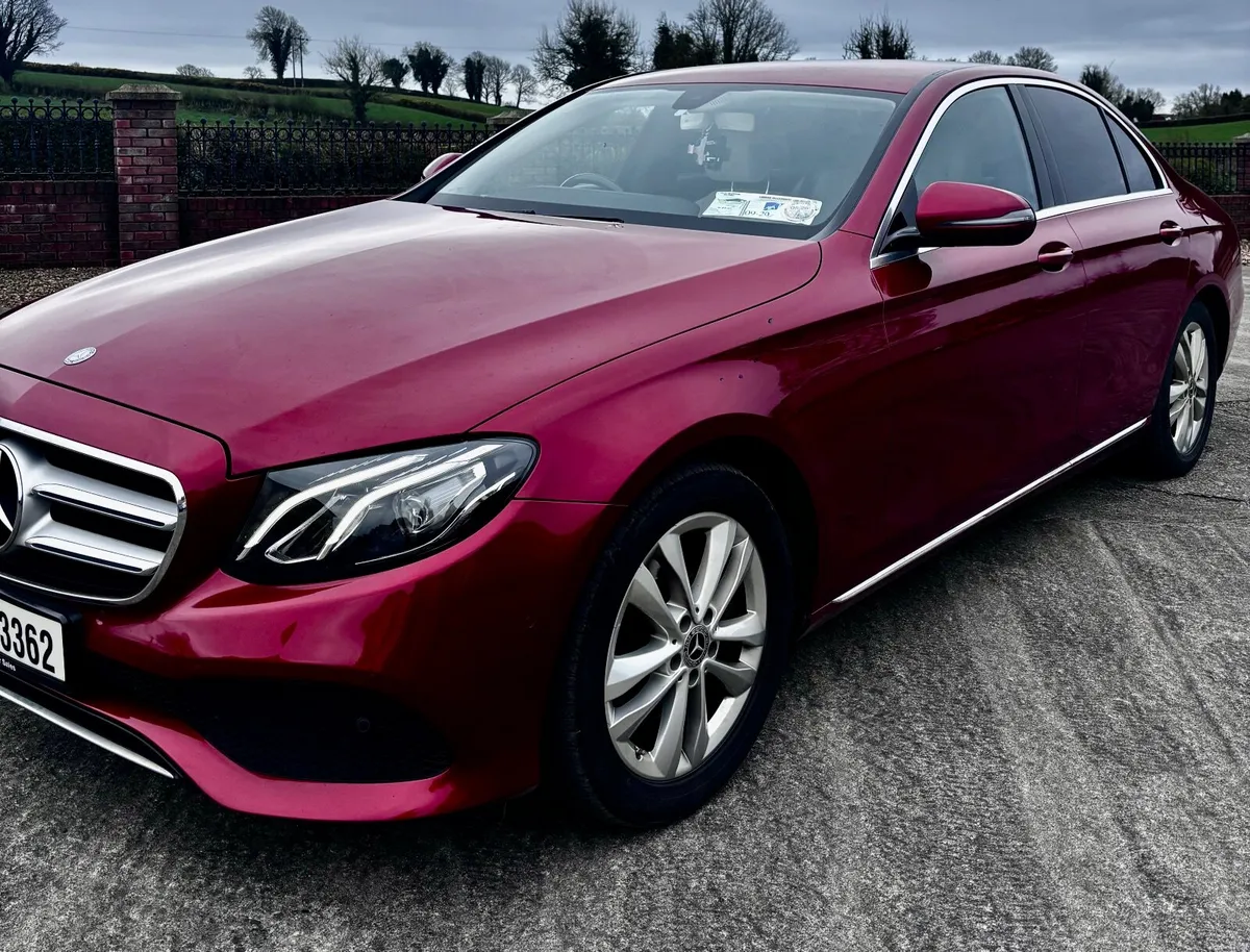 Mercedes-Benz E-Class 2017 - Image 4