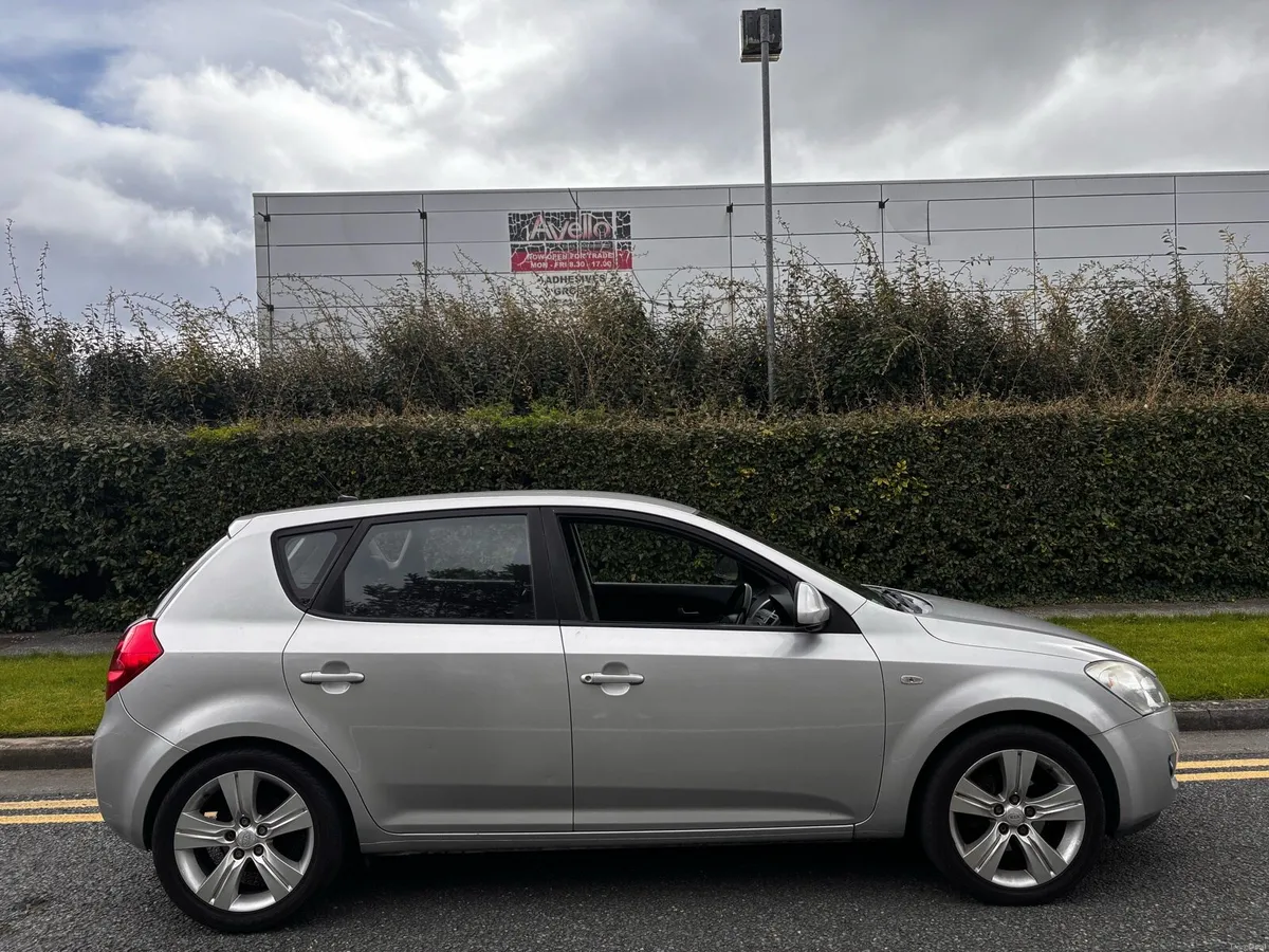 Kia Ceed 1.4 Petrol /// New NCT - Image 2