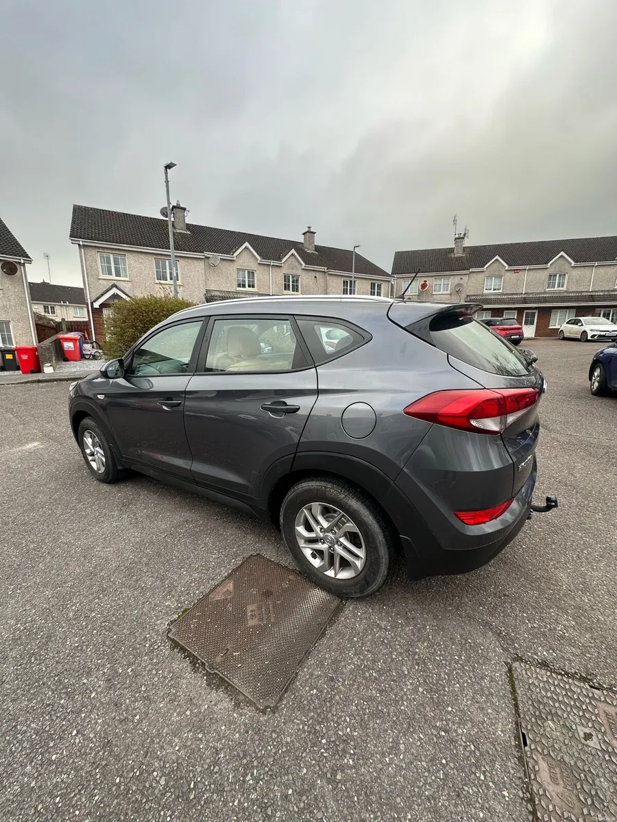 Hyundai Tucson Comfort plus - Image 4