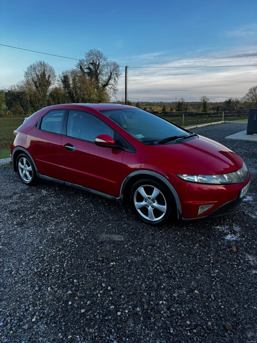Honda civic - Image 4