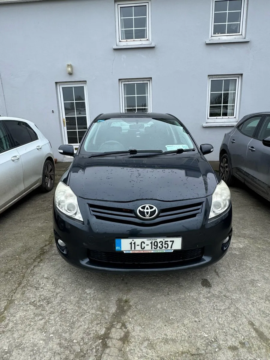 Toyota Auris - Image 2
