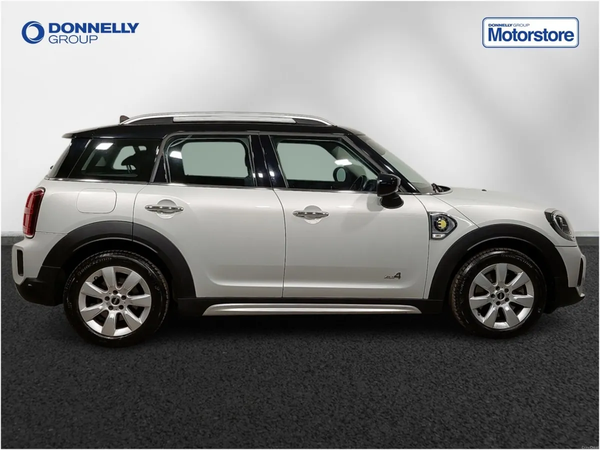 MINI Countryman Hatchback Cooper S E Classic - Image 3