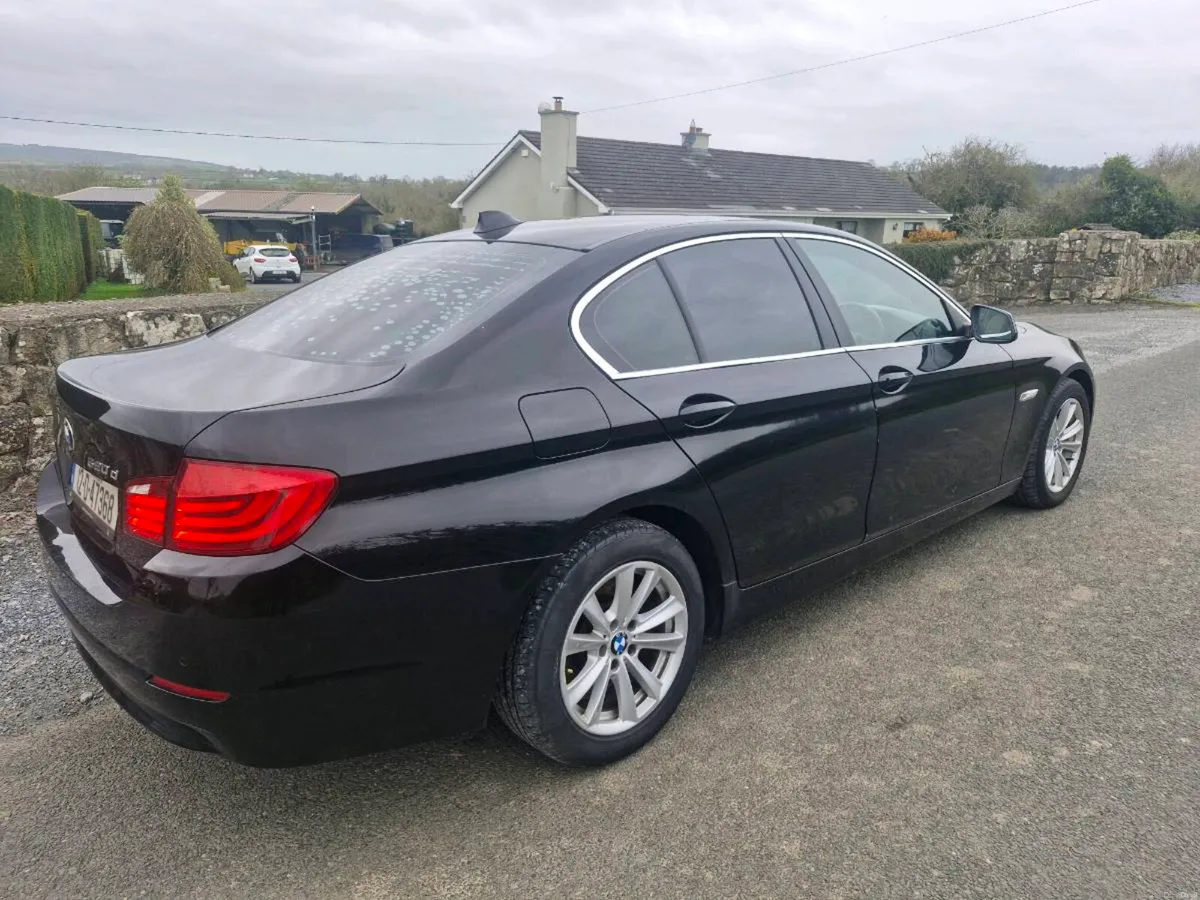 12 BMW 520 D - Image 2