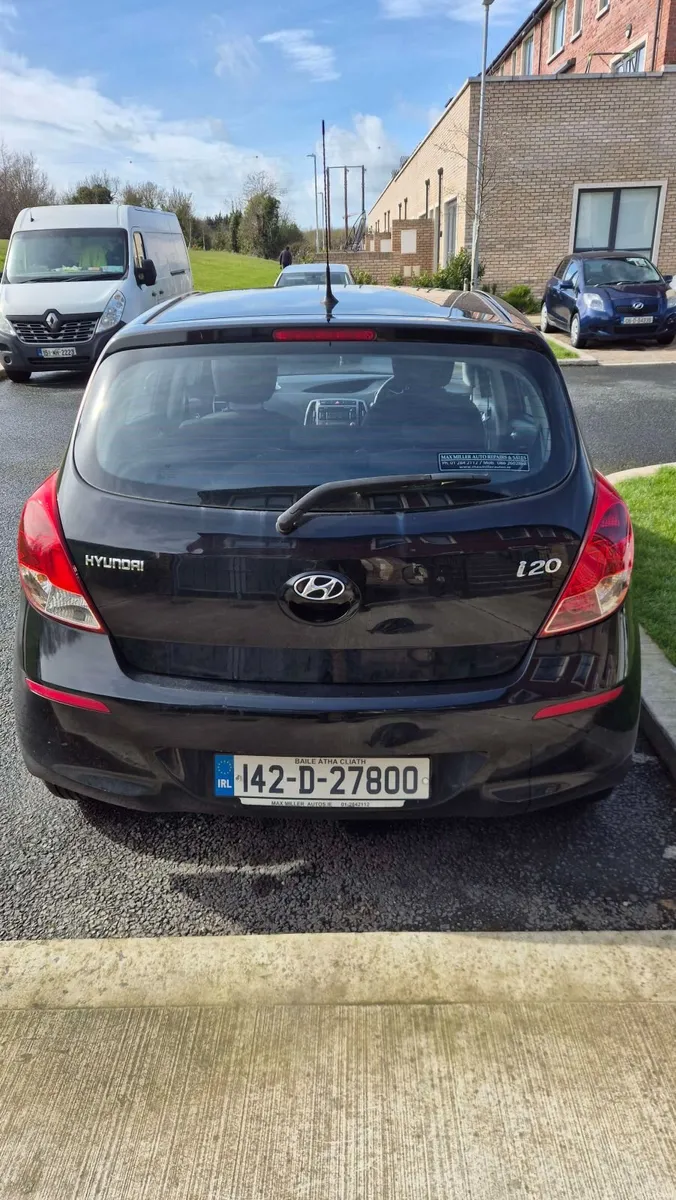 Hyundai i20 2014 - Image 2
