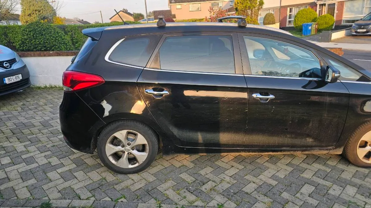 2016 Kia Carens 1.7 CRDi EX PE - Low Milage - Image 3