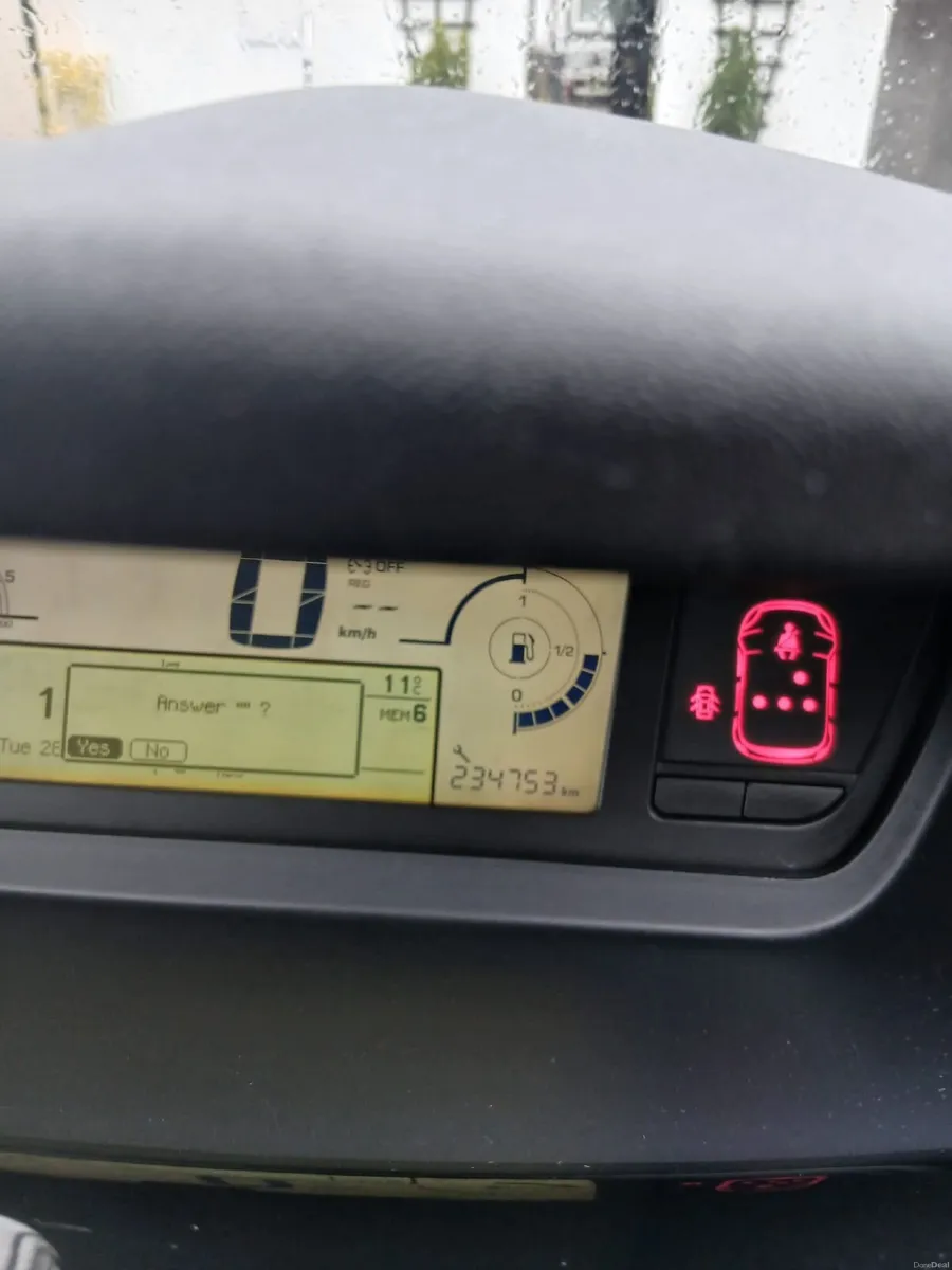 Citroen C4 Picasso 2013 - Image 4