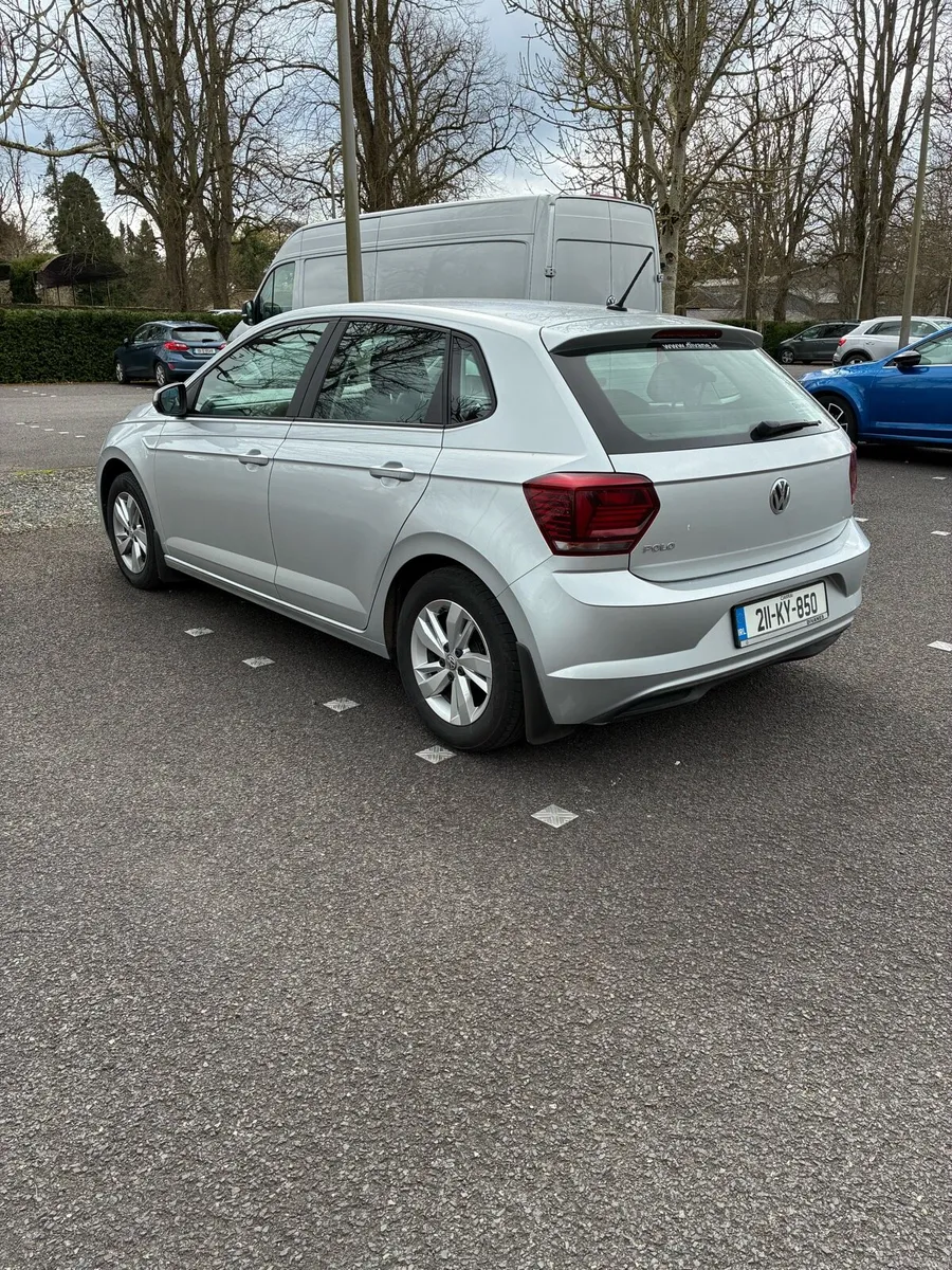 Volkswagen polo - Image 2