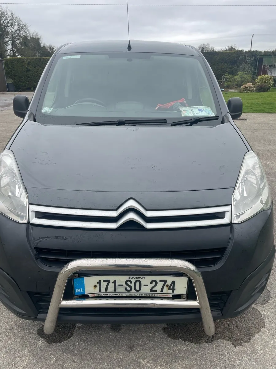 2017 Citroen Berlingo - Image 2