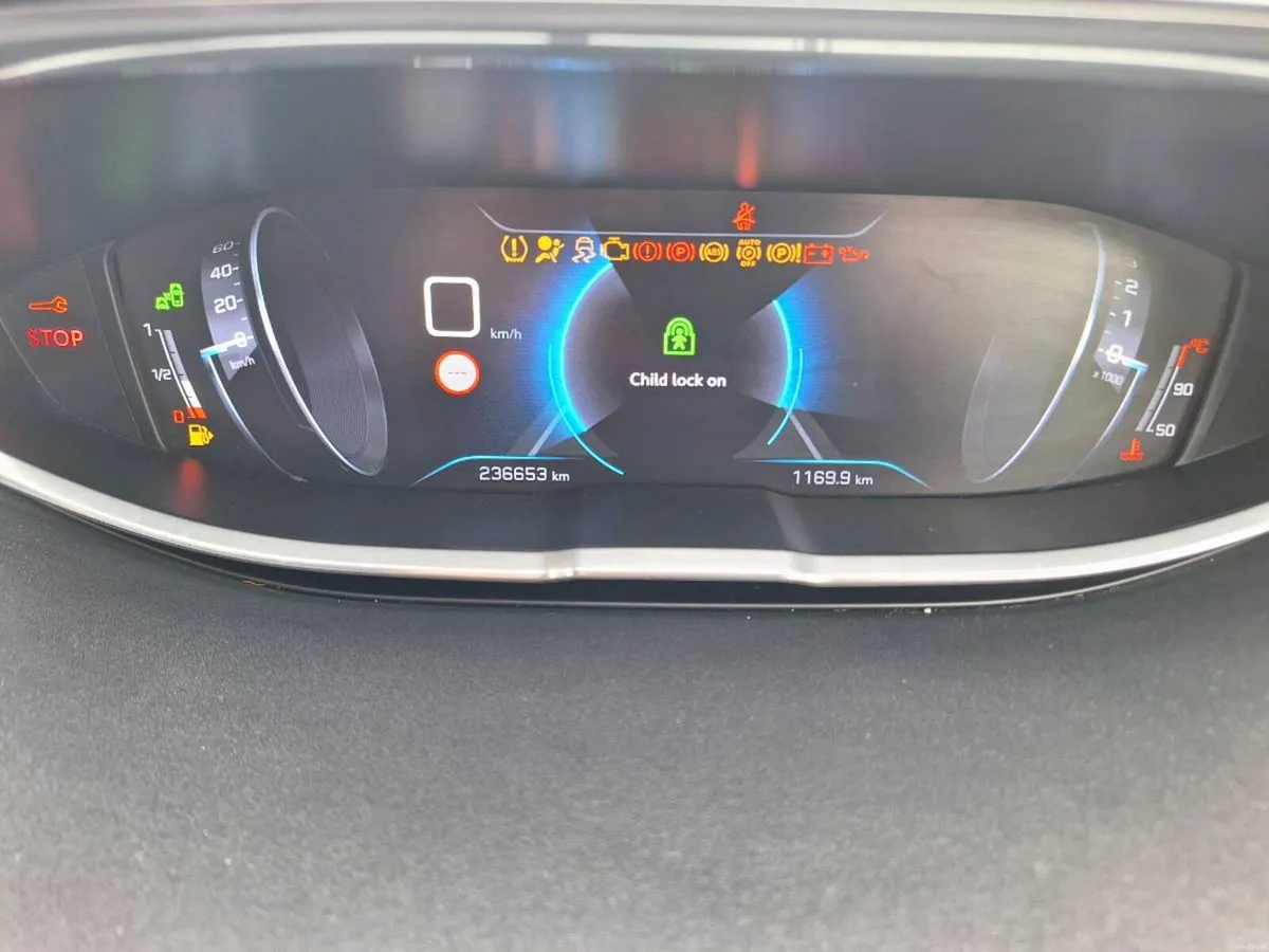 Peugeot 3008 - 2018 - Image 5