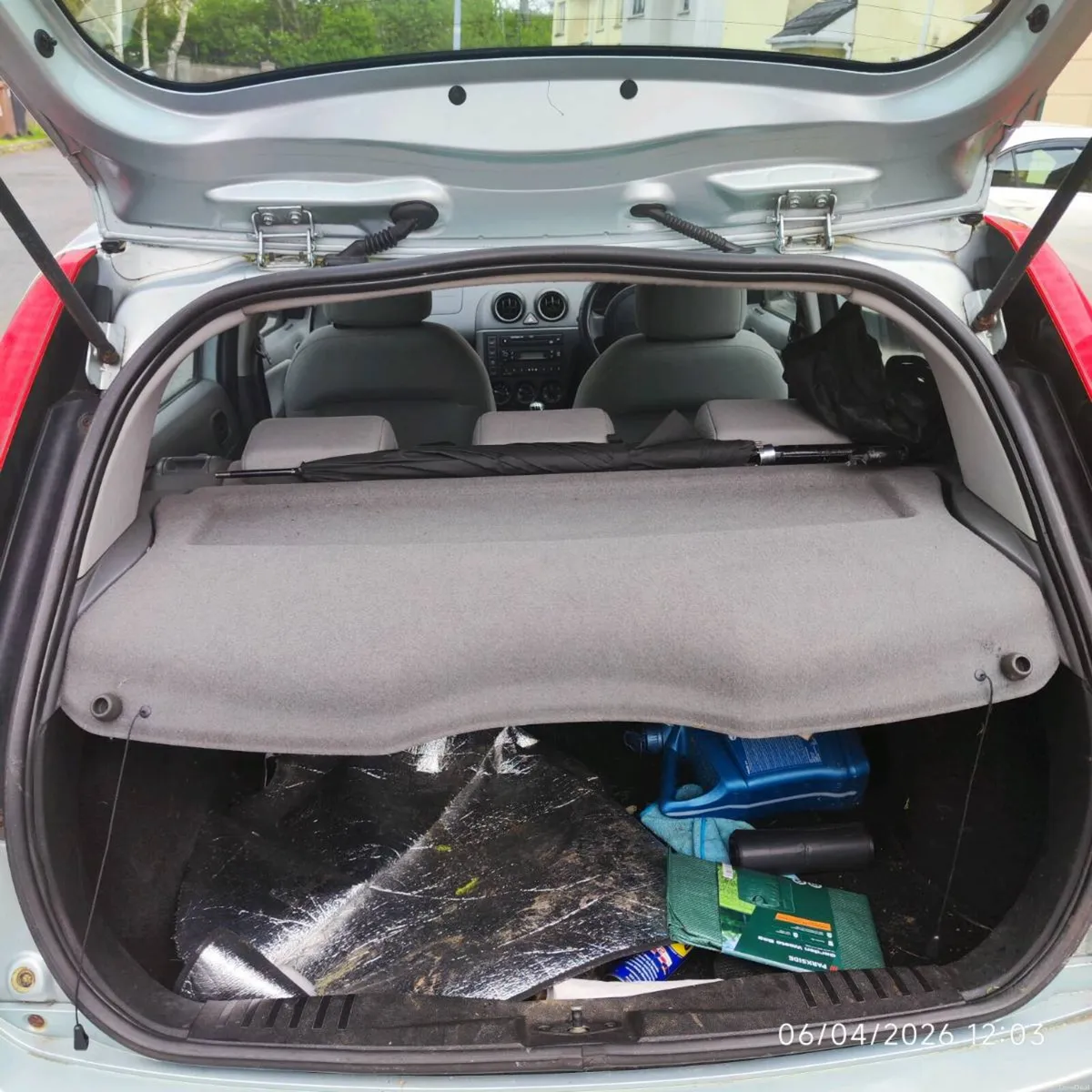 Ford fiesta 1.3 - Image 4