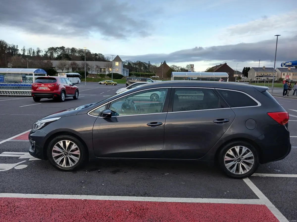 Kia Ceed 2016 - Image 4