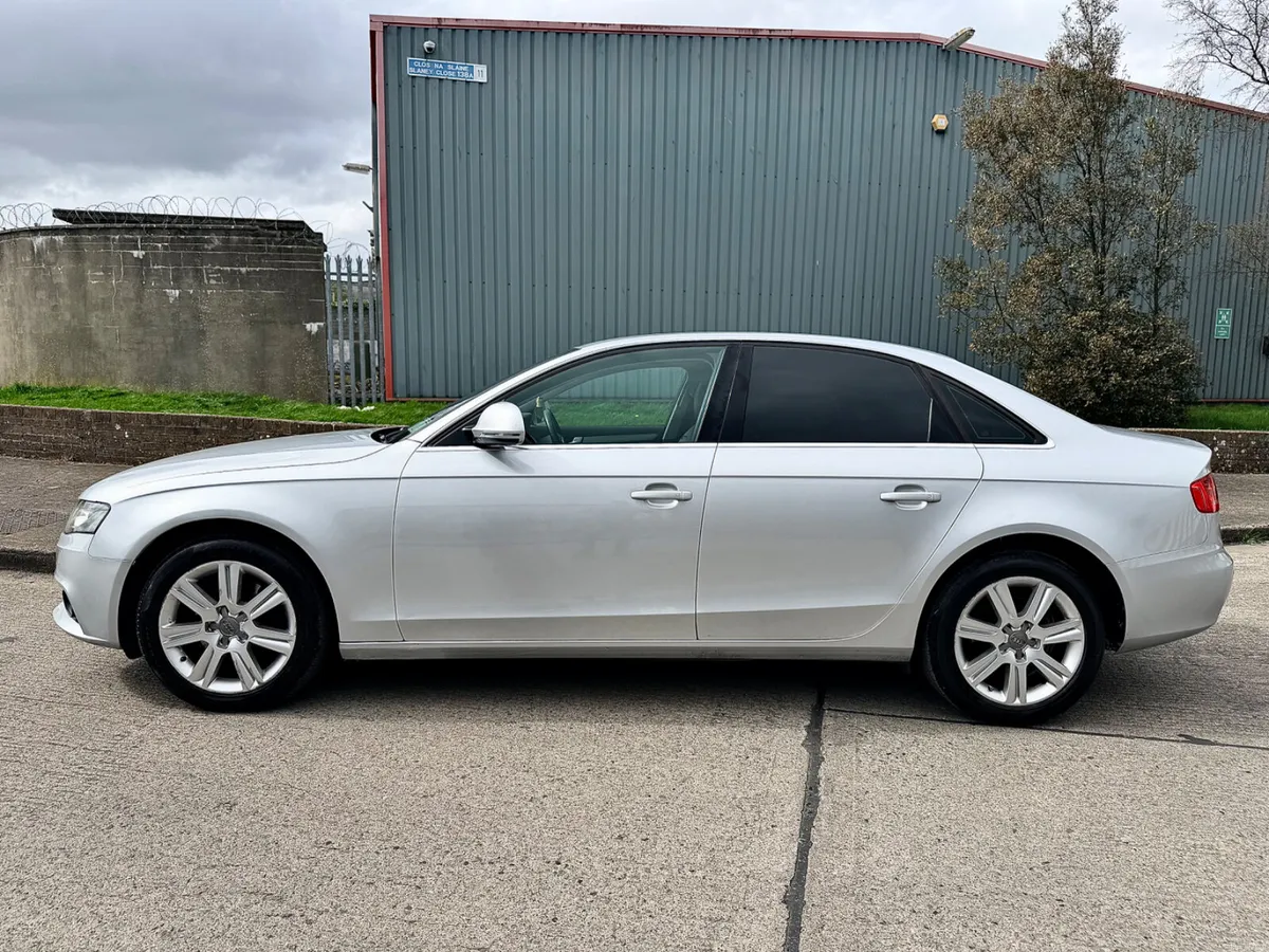 Audi A4 2009 - Image 3
