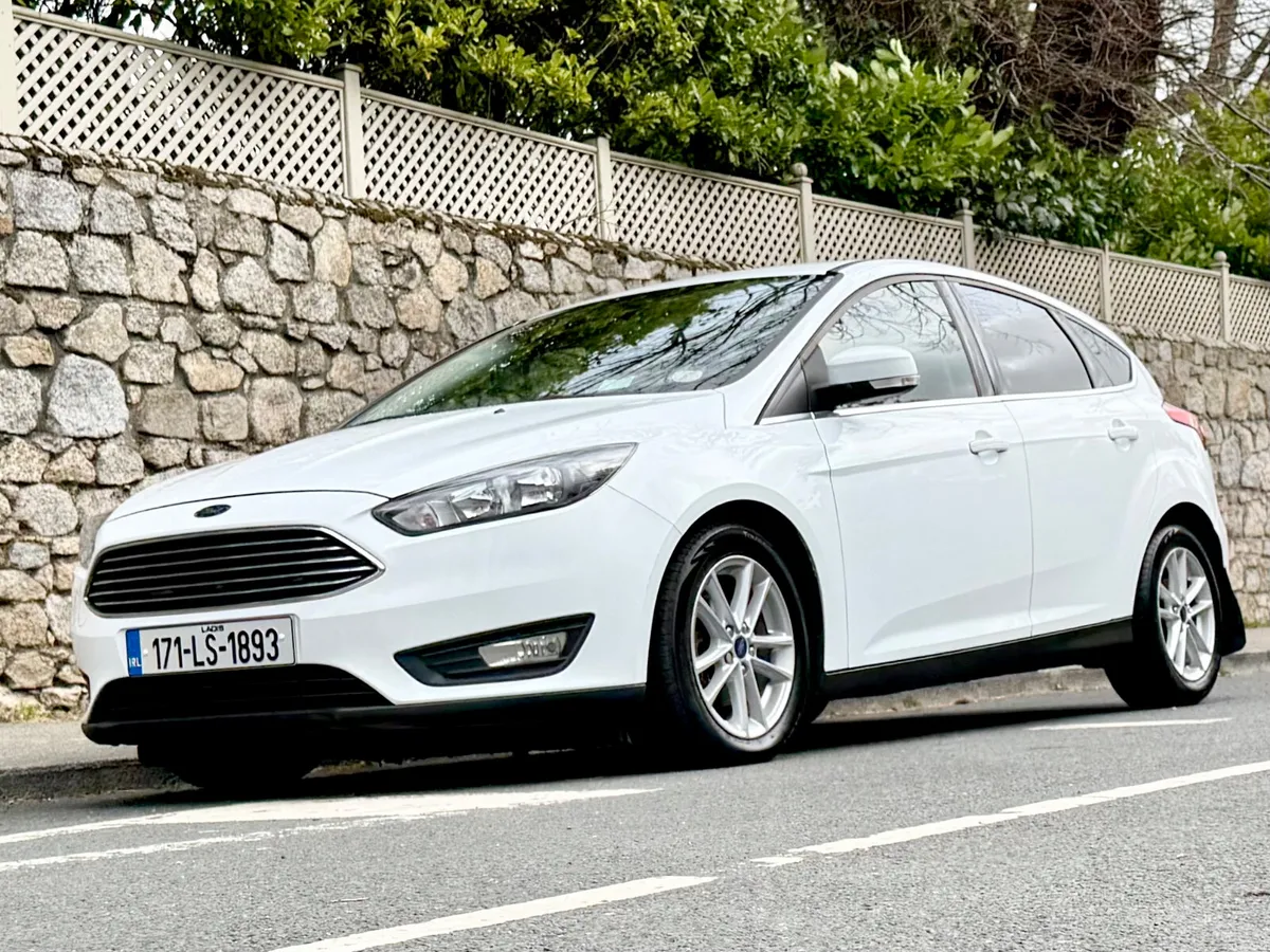 Ford Focus 2017!!! AUTO!! - Image 2