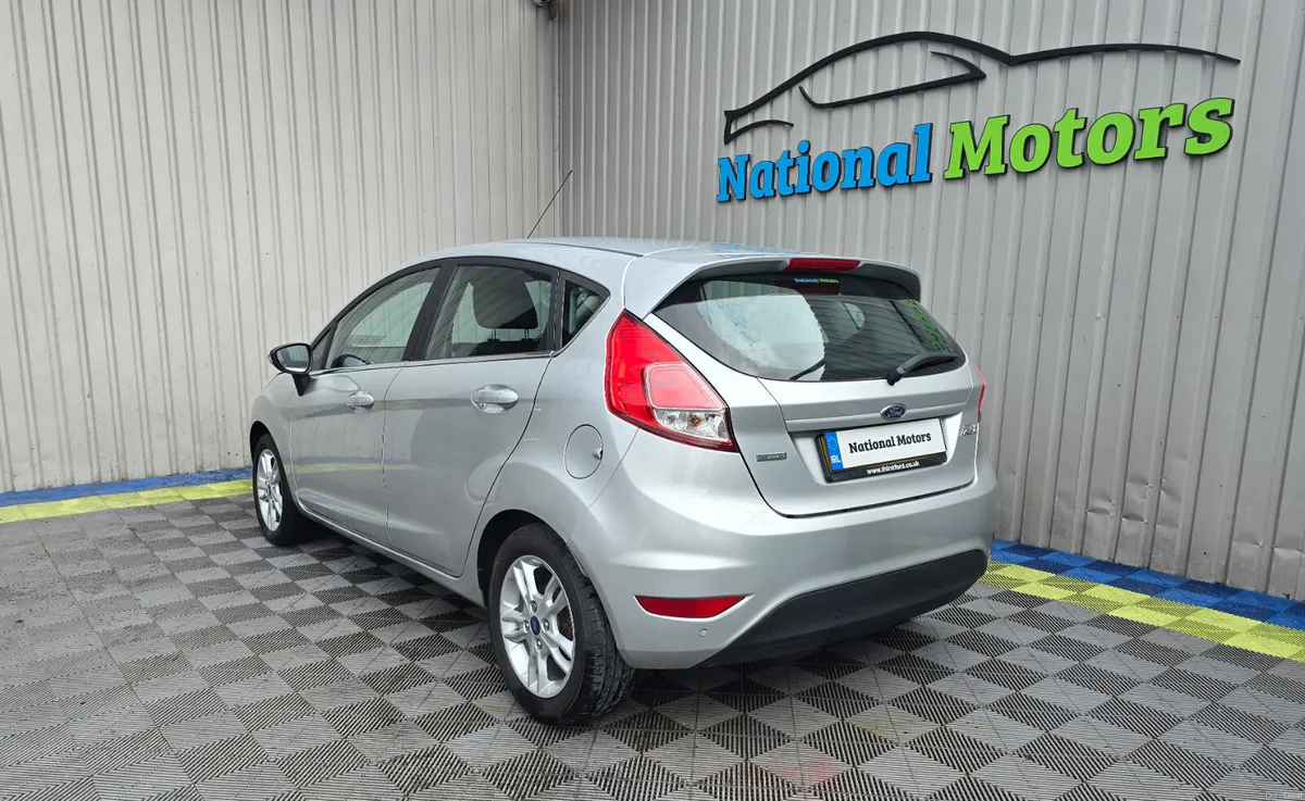 2017 Ford Fiesta 1.0 Petrol - Image 4