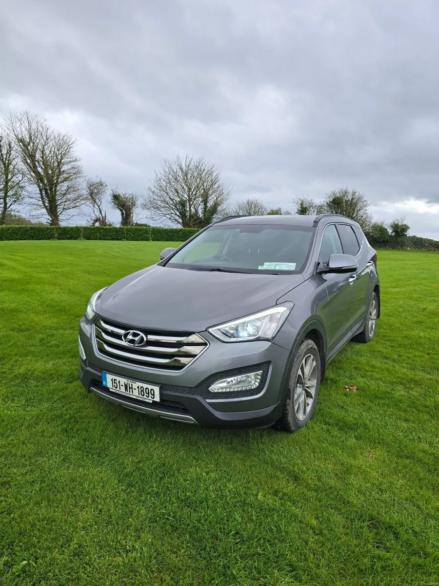 Hyundai Santa Fe 2015 - Image 1