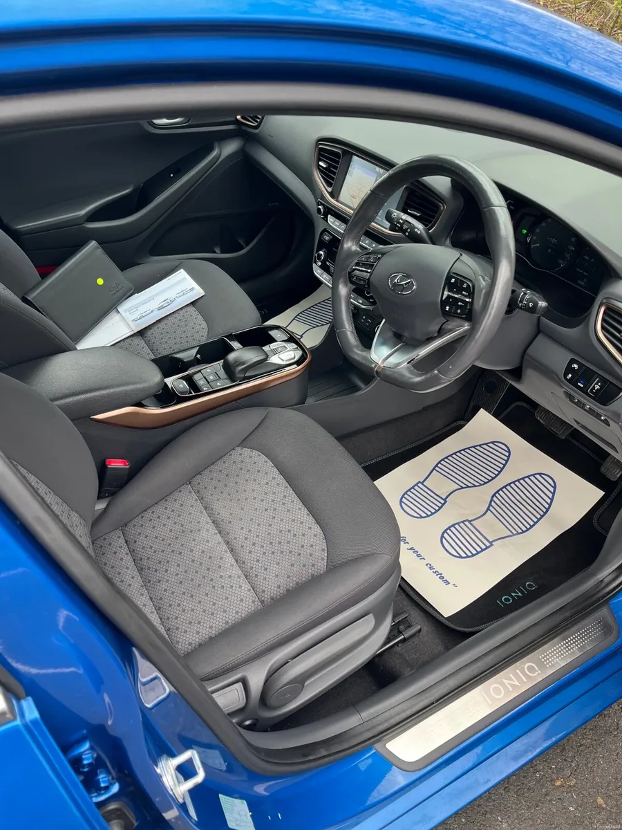 Hyundai IONIQ 2018 - Image 2