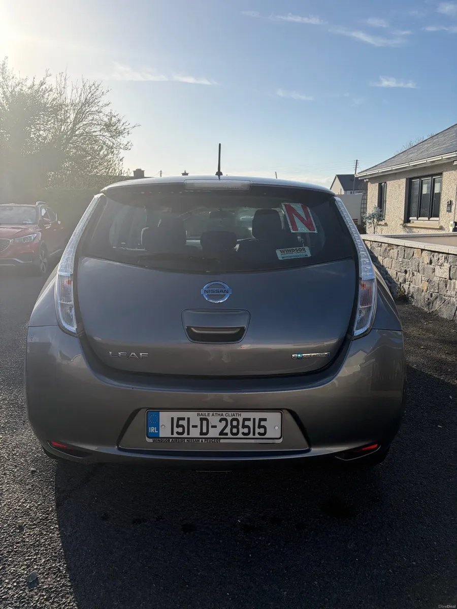 2015 Nissan Leaf - Image 4