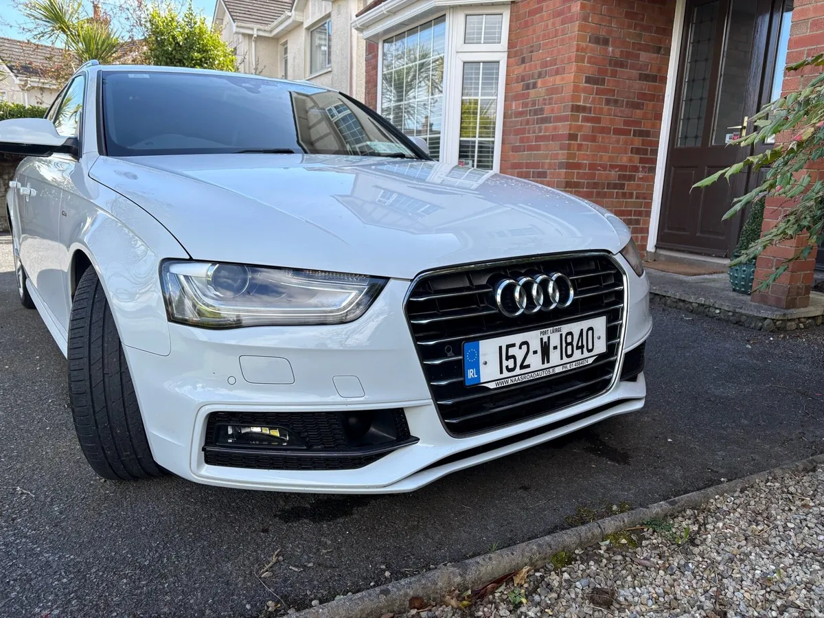 Audi A4 S-Line Avant - Image 4