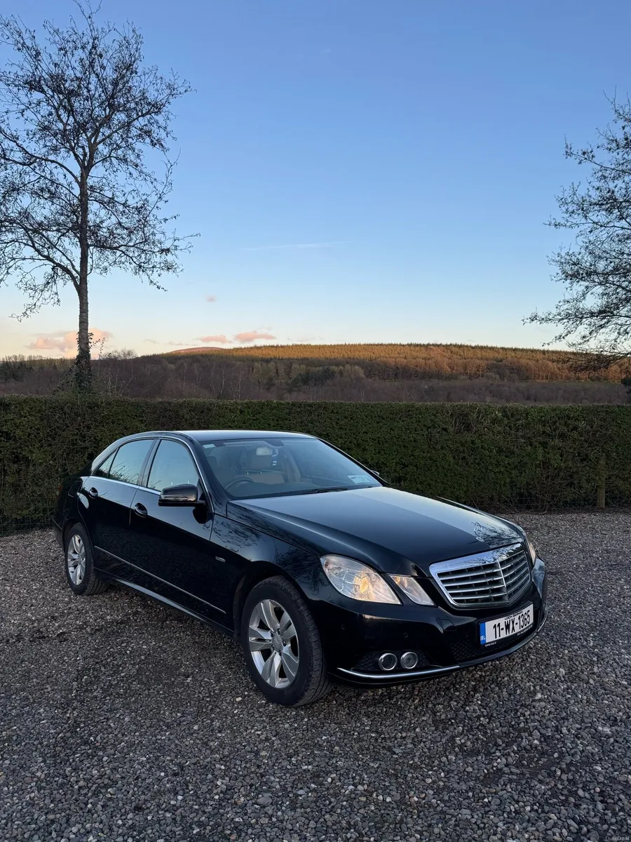 Mercedes E200 - Image 1