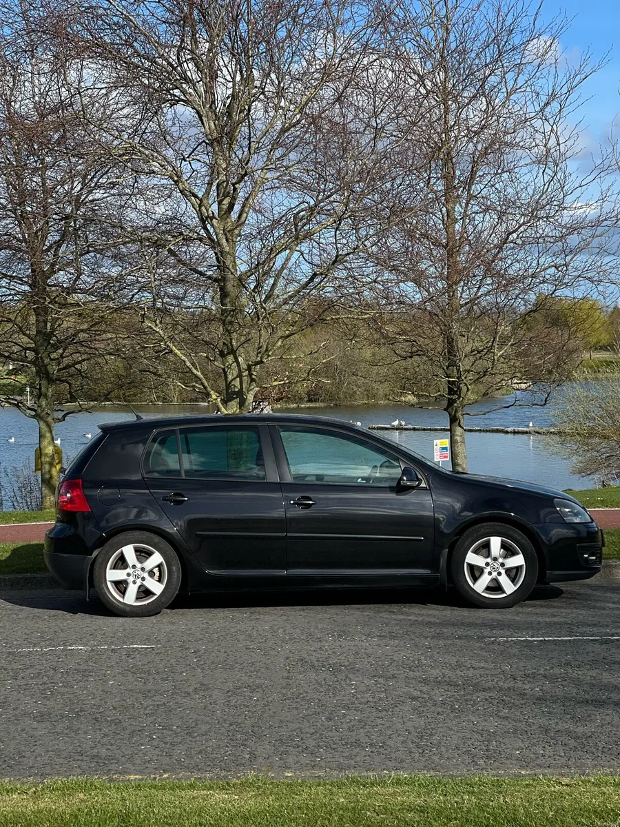 Volkswagen Golf GT Sport - Image 2