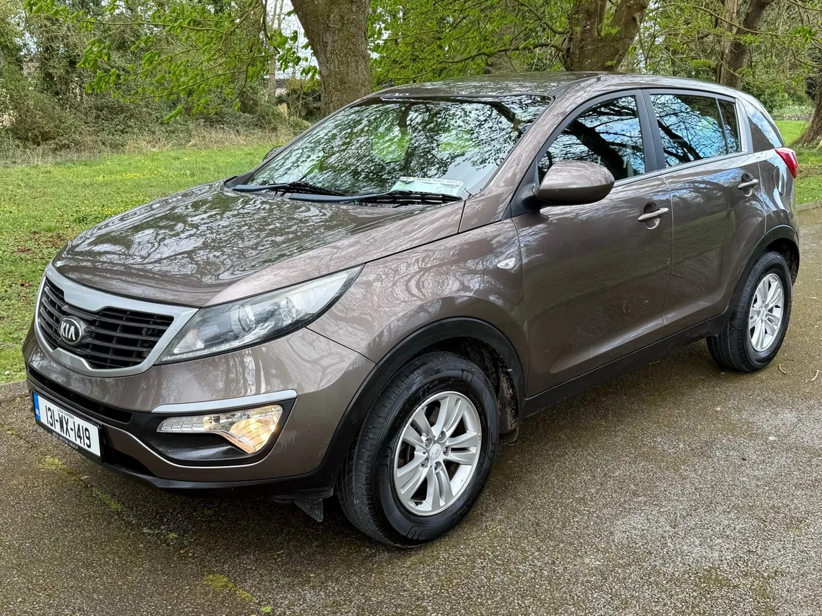 2013 Kia Sportage NCT 08/26 - Image 3