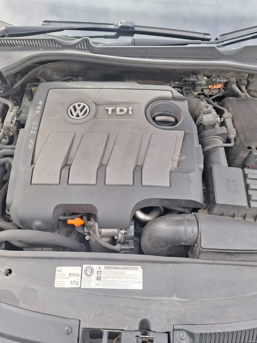 Volkswagen Golf 2012 - Image 3