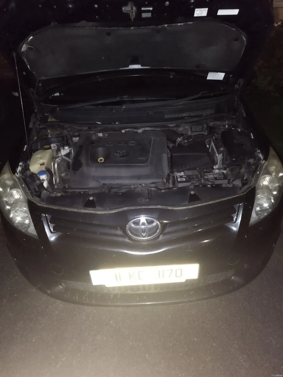 Toyota Auris 2011 - Image 3