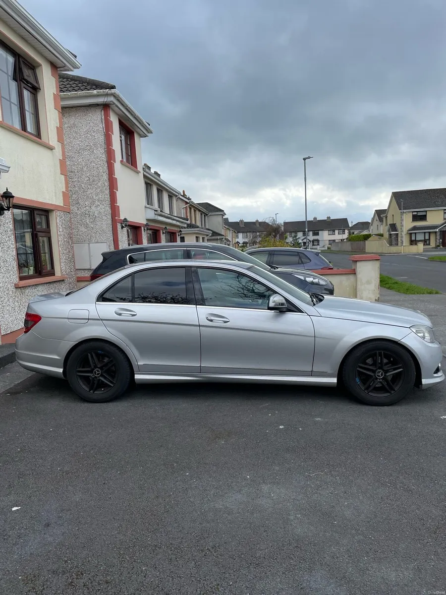 Mercedes C180 - Image 4